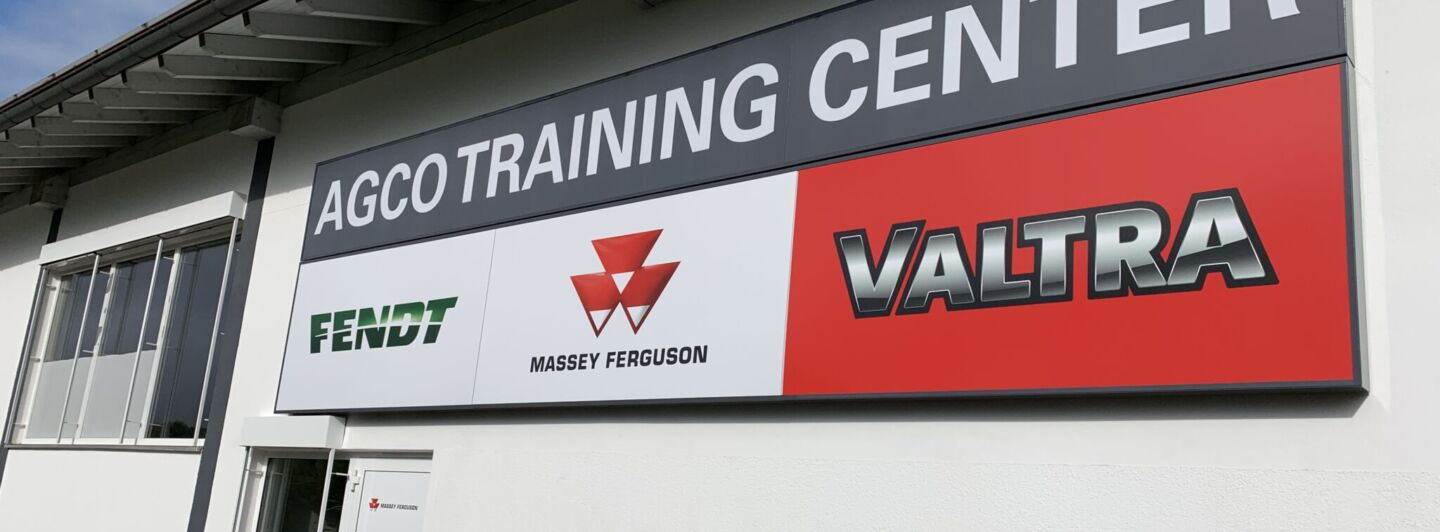 Massey Ferguson bezieht neue Schulungsräume im AGCO Training Center Süd
