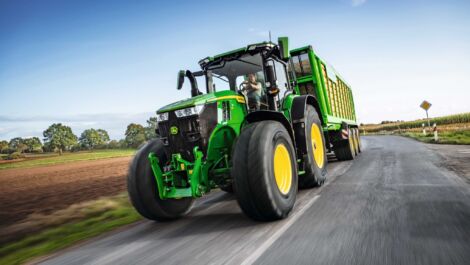 John Deere launcht Traktoren der Serien 6, 7, 8 und 9