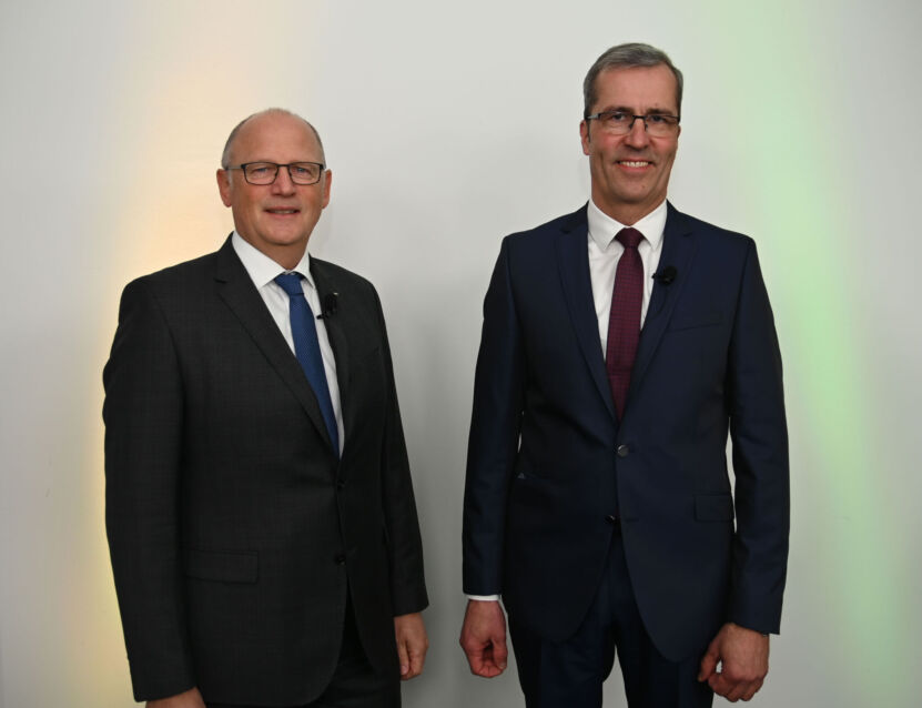 Präsentierten die Zahlen: Finanzvorstand Hermann Hesseler (links) und Vorstandsvorsitzender Dr. Dirk Köckler.